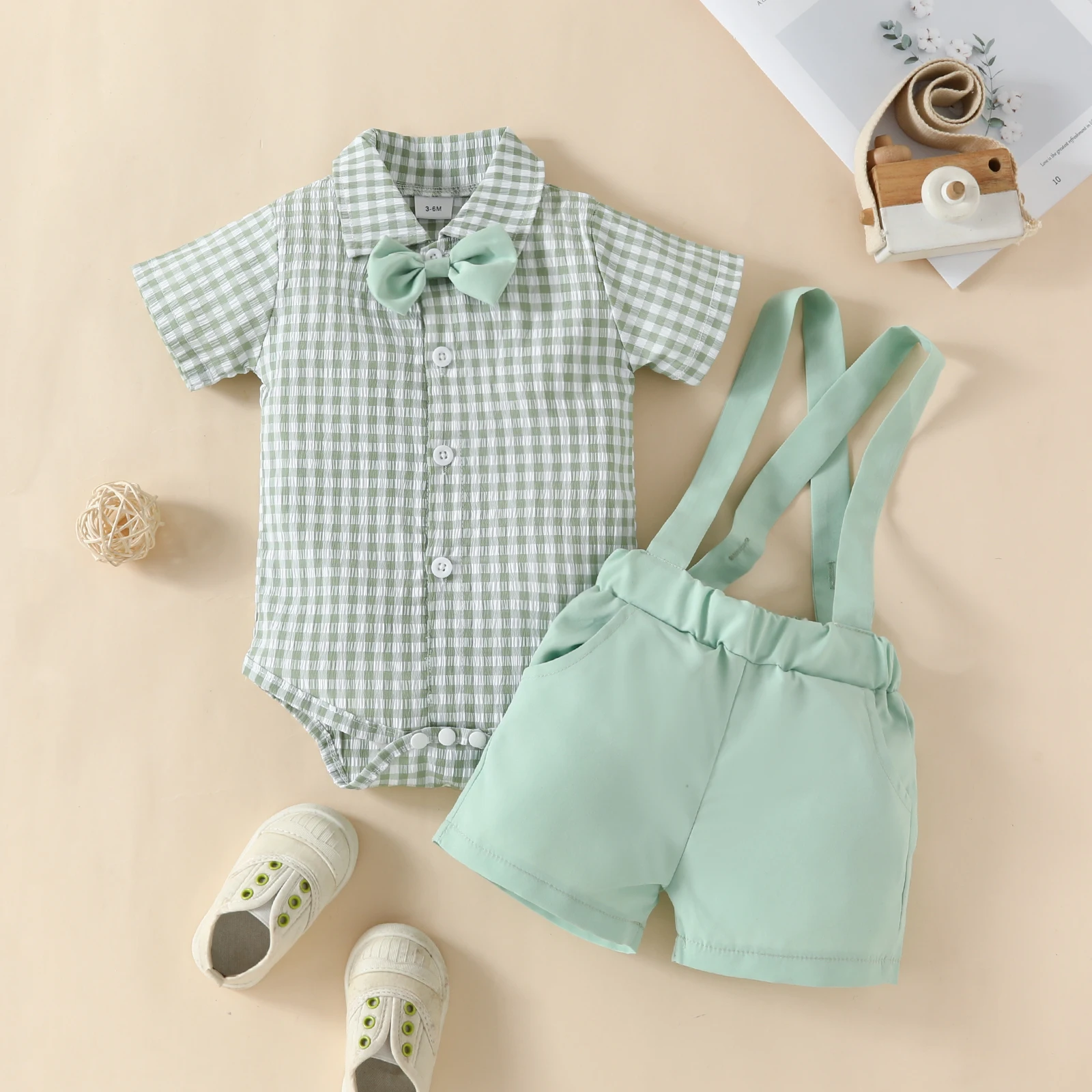 2pcs Baby Boys Casual Plaid Short Sleeve Bowtie Onesie & Suspender Shorts Set Clothes