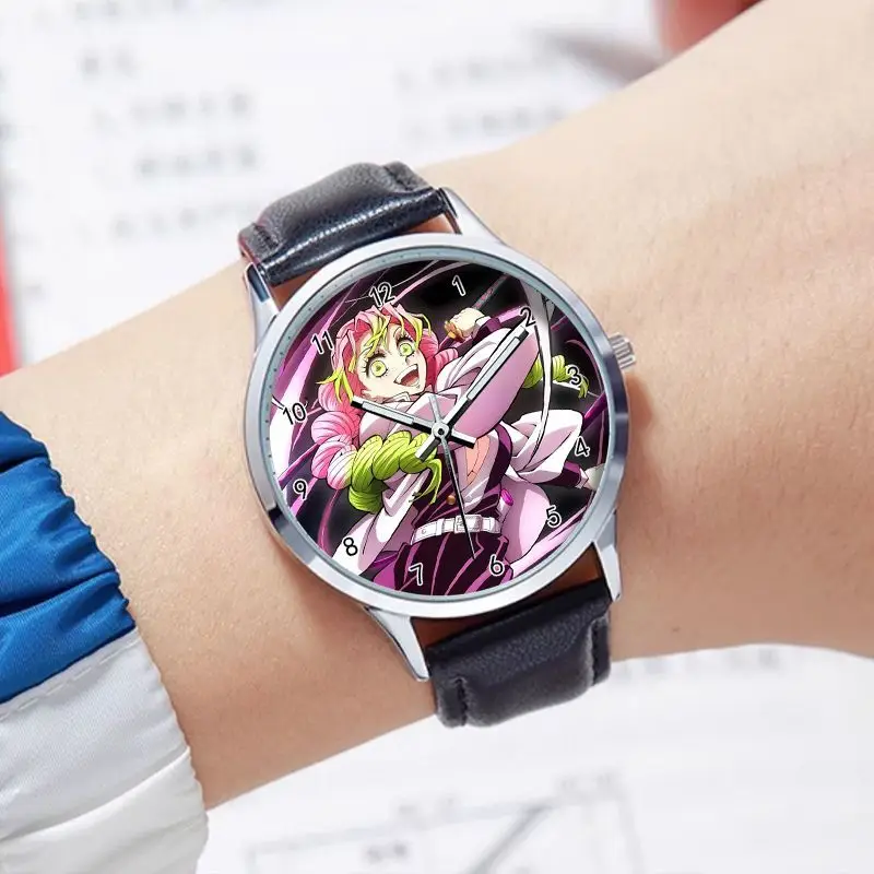 جديد شيطان القاتل Tokitou Muichirou Rengoku Kyoujurou أنيمي البضائع ثنائية الأبعاد ساعة اليد أنيقة العصرية ساعة الأعمال