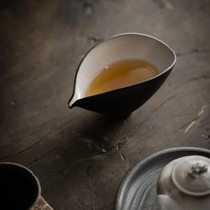 Wabi Sand Wind Powder Lead Fair Cup Japanese Manual Tea Dispenser Is Not Hot Coarse Pottery Tea Sea Kung Fu Tea Set Accessories