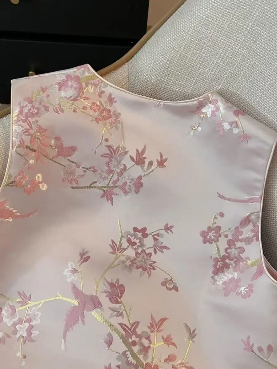 新しい中国風のエスニックスタイルバックルジャカードノースリーブベストジャケット女性 TangSuit チャイナ春夏ベストヴィンテージコート