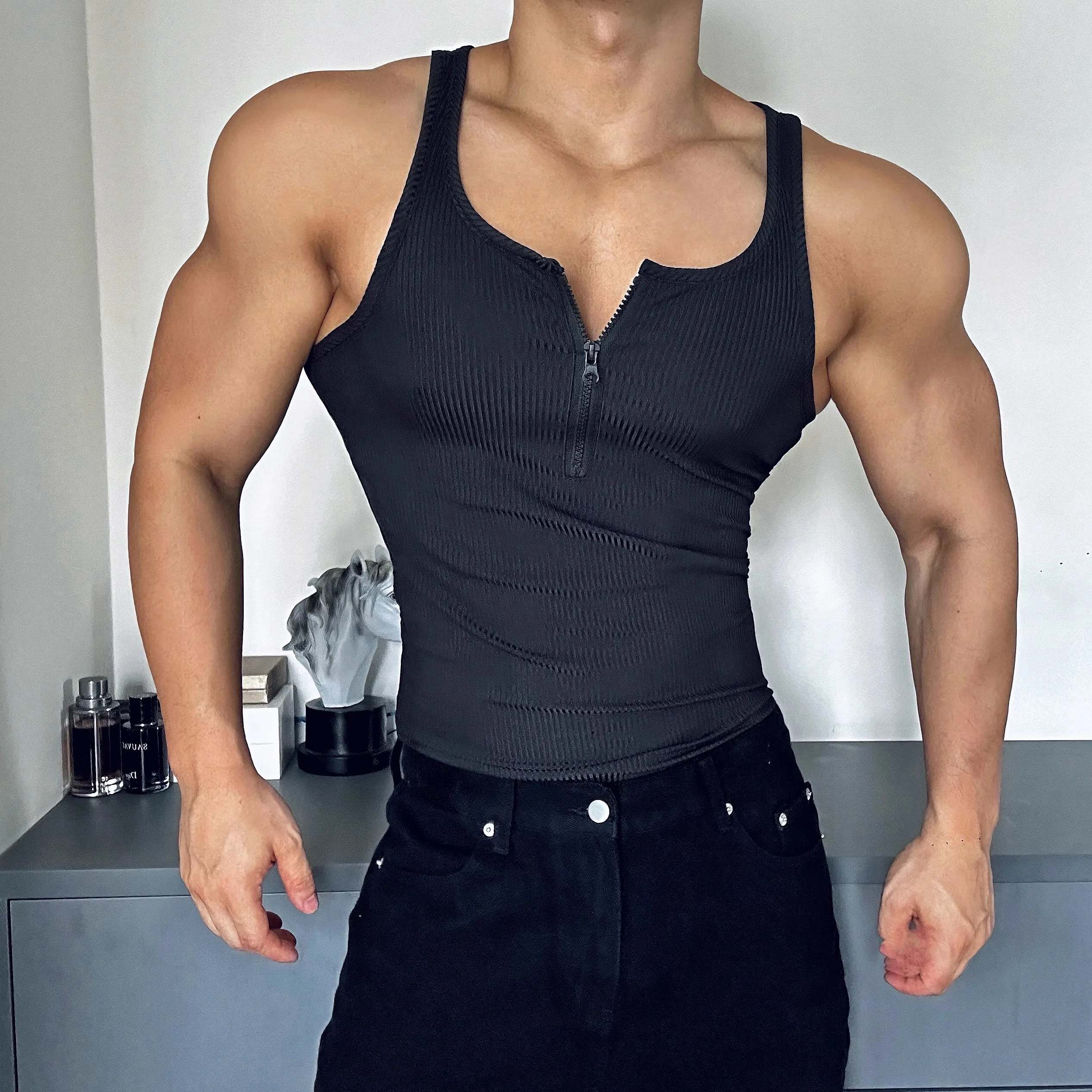 Fashion Black and White Vest Spring Summer Clothing New Zipper Sexy Sports Fitness Sleeveless Training Men Singer Stage T-Shirt