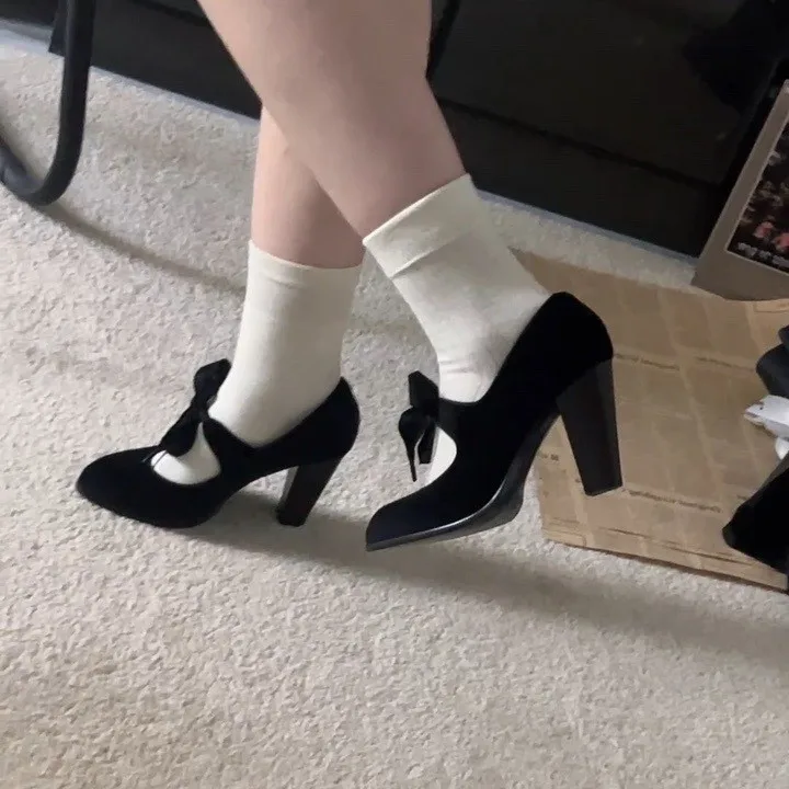2025 الخريف والشتاء جديد جولة رئيس ضوء الفم كعب سميك عالية الكعب حزام حذا فردي للسيدات الأحذية النسائية #4
