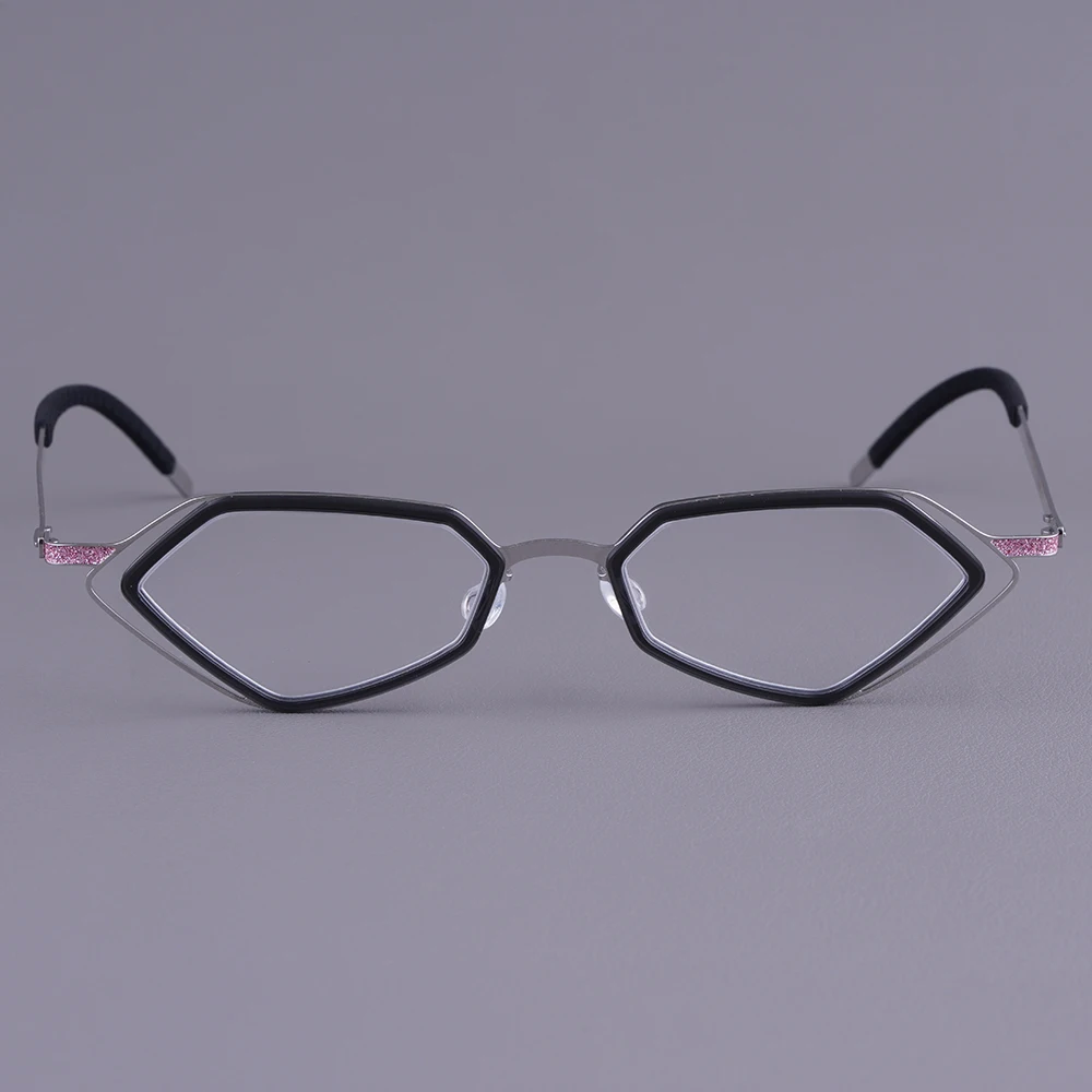 

Дизайнерские оправы для очков Brand Design Cat Small Square, титановые безвинтовые оправы, с цветными дужками с бриллиантовой огранкой, модные, 2026