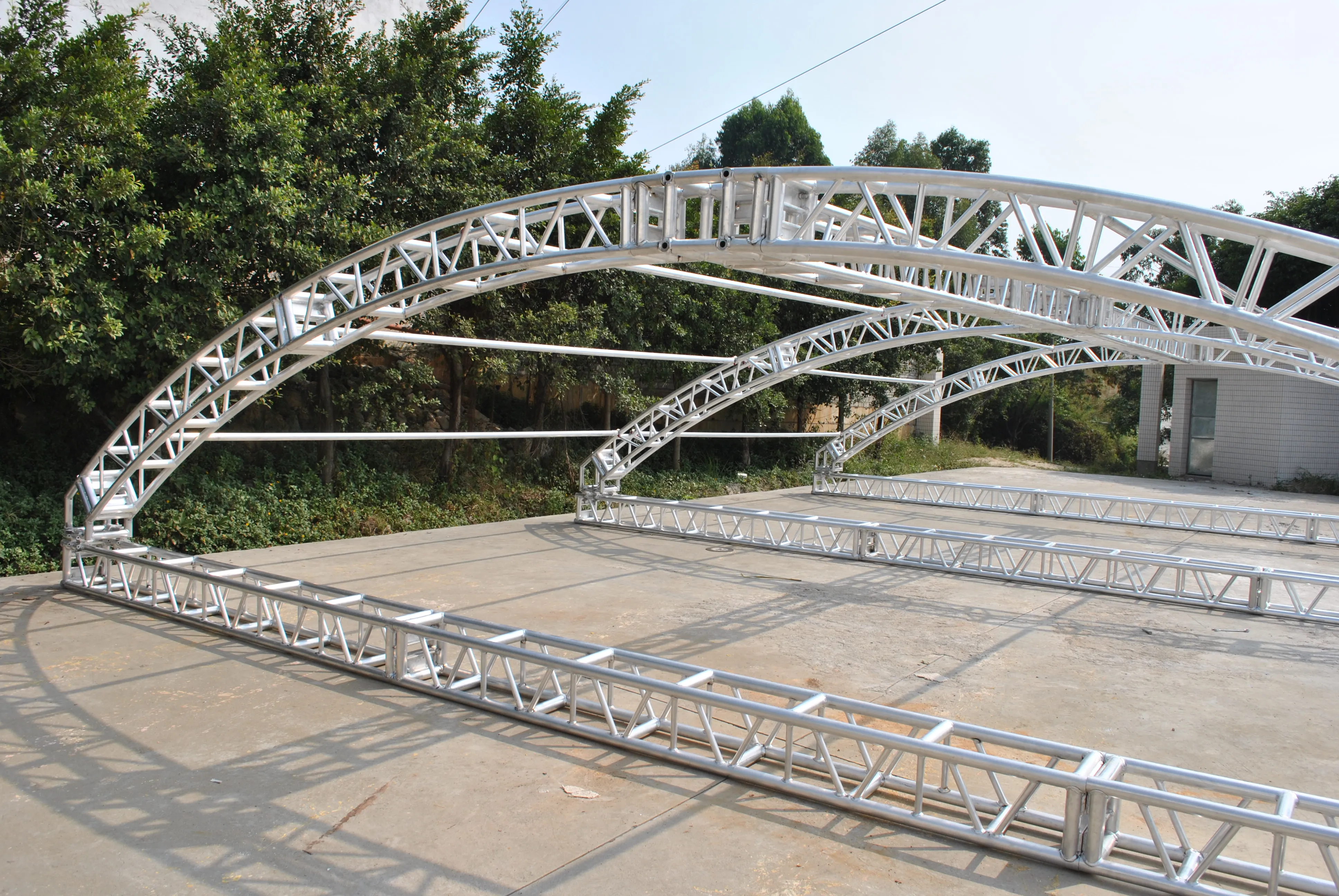 【High Quality】Heavy Duty Aluminum Truss Display System Lightweight Square Design TUV Certified For Party & Outdoor Events