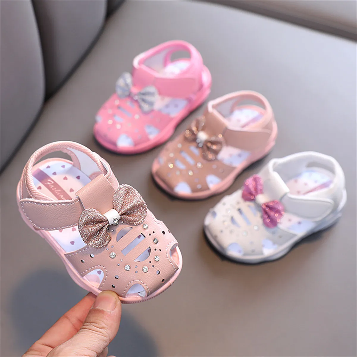 Sandales d\'été pour bébés filles, chaussures qui peuvent faire des sons, nœud mignon, Rosa, investissement pour enfants, tout-petits, premiers