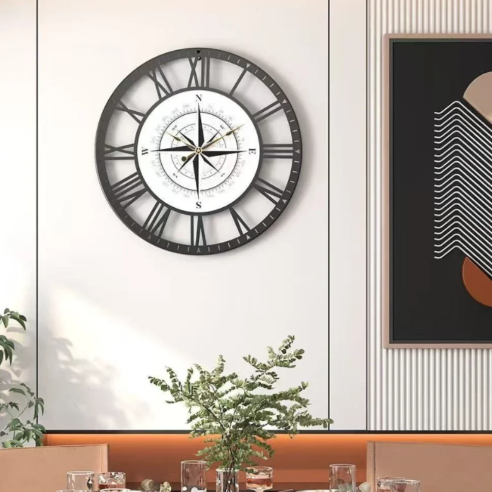 40cm Light Luxury Creative Compass Roman Metal Wall Clock Modern Home Decoration Design 16 Inch Compass Retro Iron Wall Watch