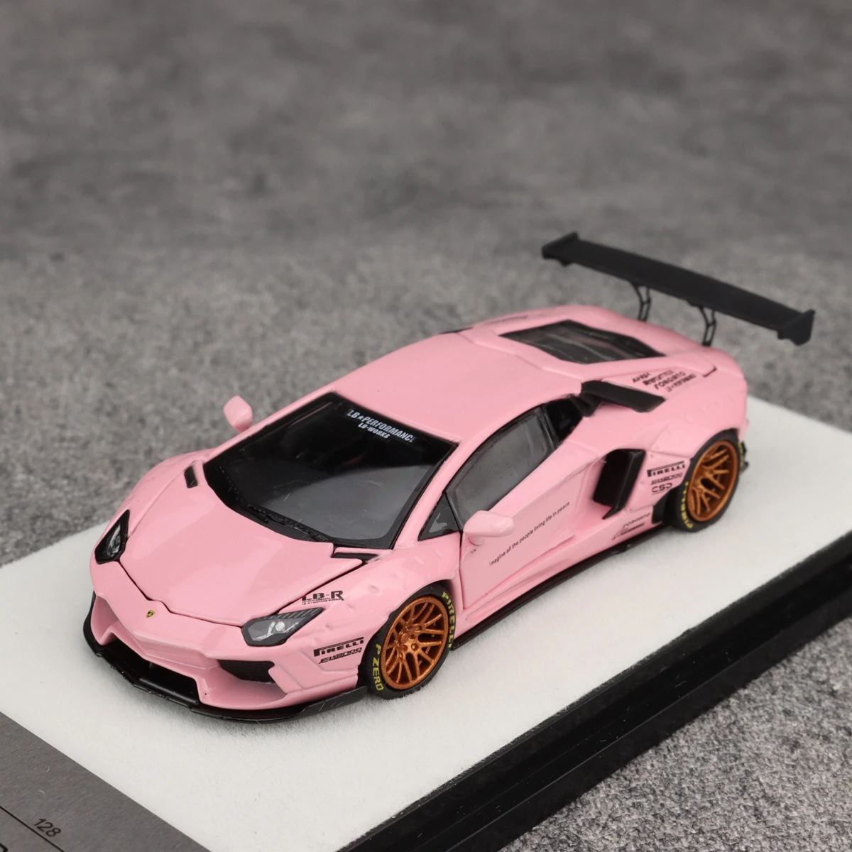 PGM 1:64 LB LP700-4 Pink Simulation Limited Edition All Open Alloy Metal Static Car Model Toy Gift