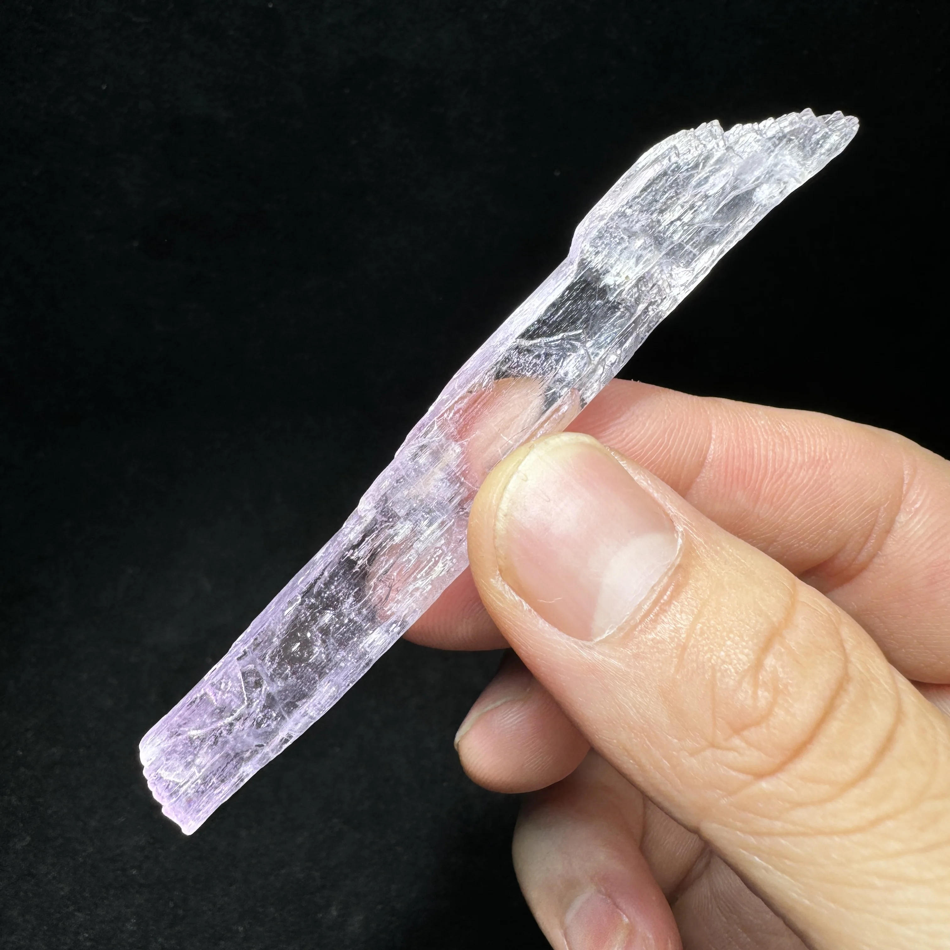 19g Natural Afghanistan Kunzite Lavender Purple Spodumene Mineral Specimen Healing Quartz Desk Decor