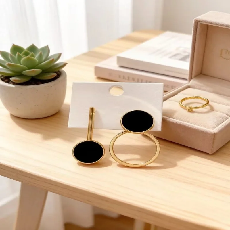 

Fashionable Geometric Asymmetric Design Alloy Oil Drop Earrings Elegant Women's Daily Party Versatile Accessory Unique Jewelry