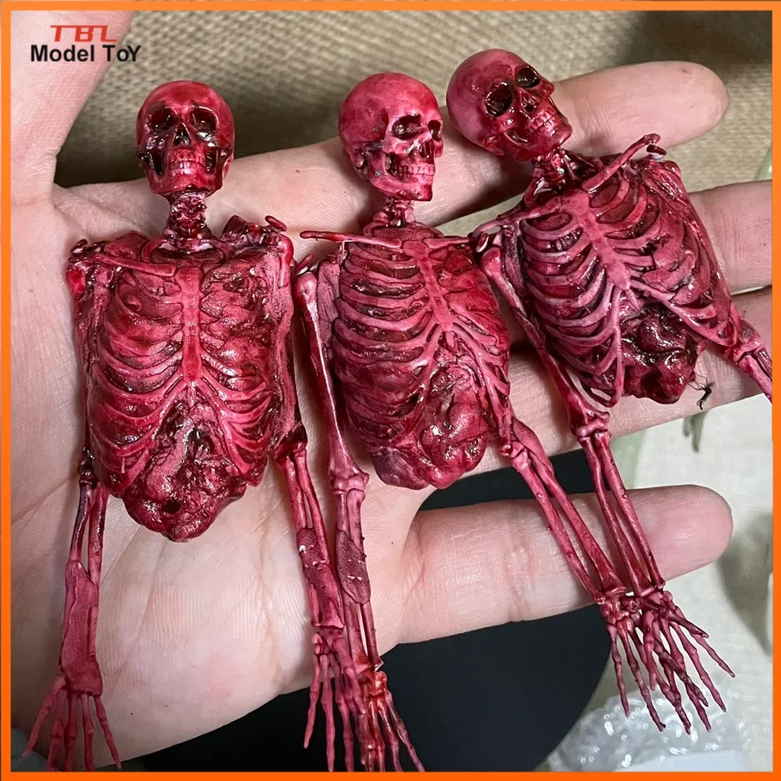 

1/12 Scale Half-body Flesh Blood Skeleton Human Skeleton PVC Model Fit for 6in Action Figure Accessory Toys Scene