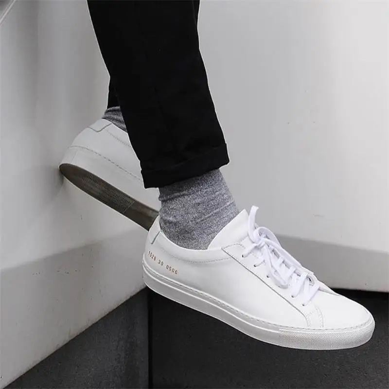 Men Casual Shoes Handmade Leather Round Head Flat Heel Lace Fashion Business Casual Outdoor Sports Daily Men Shoes