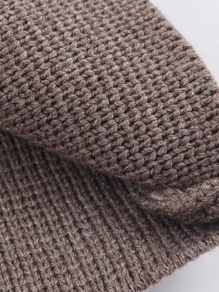 TFAFXY Women Fashion Solid Single Breasted Knitted Sweater Vintage O-Neck Short Sleeves Female Chic Lady Sweater