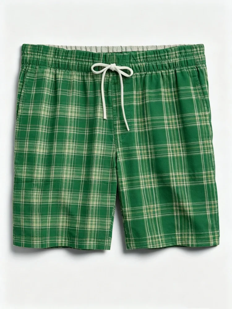 Men Straight Fit Green Plaid Tartan Print Elastic Drawstring Waist Casual Beach Shorts With Side Pockets