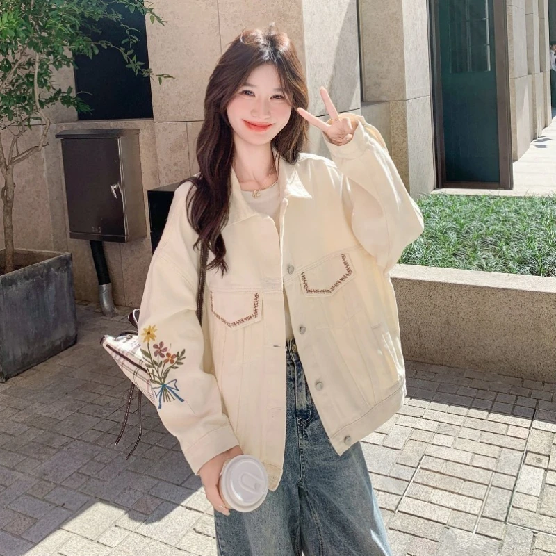 

Милая женская джинсовая куртка в студенческом стиле со свежей вышивкой, весна-осень 2023, новое свободное повседневное универсальное универсальное пальто
