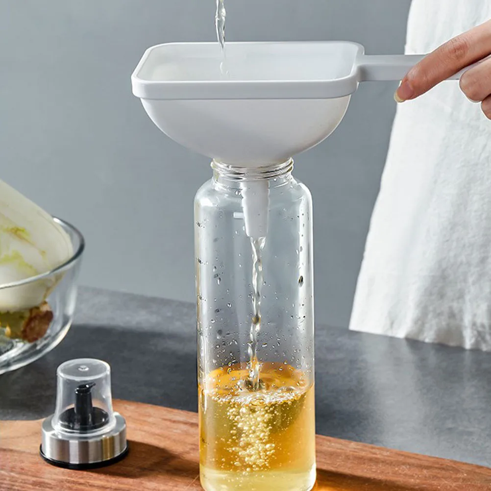 

2pcs Large Diameter Premium PP Material Lightweight Portable Wide Mouth for Oil Liquor Vinegar Dispensing Home Travel