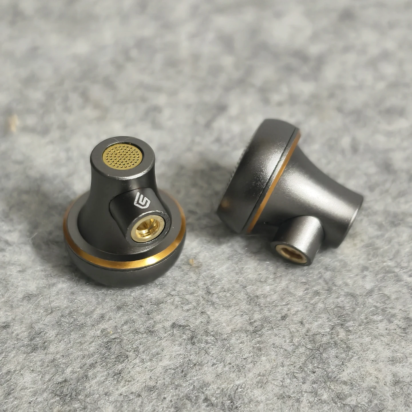 Słuchawki LUN SHENG Star Ring Dynamic Driver z 14.2mm PU membraną dynamiczną i wymiennym kablem z wtyczką 3.5mm/Type C — zdjęcie produktu 5