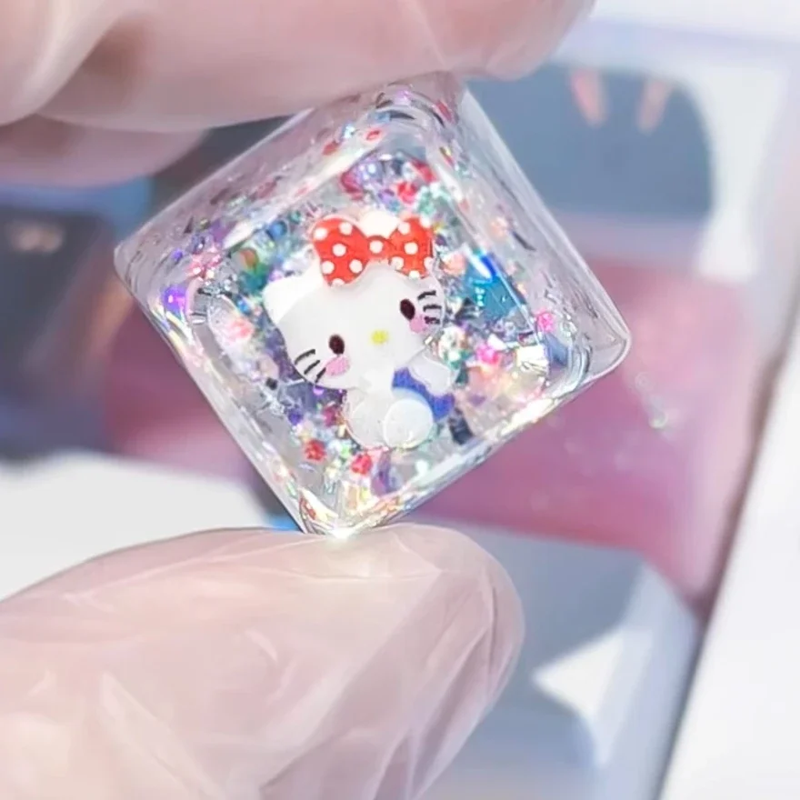 1pc Hello Kitty Kuromi Cinnamoroll Lijm Hars Zeer Doorschijnende Keycap Anime Kawaii Handgemaakte Mechanische Toetsenbord Decor Speelgoed Cadeau