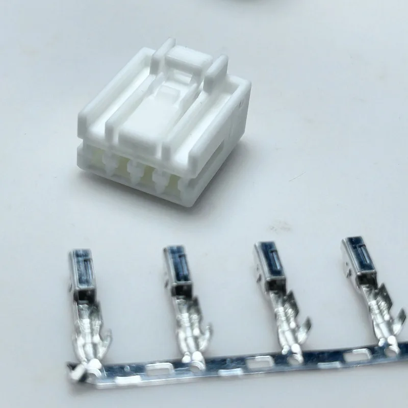 5PCS 936227-1 Original 4-hole, connector car, plug, housing, jacket