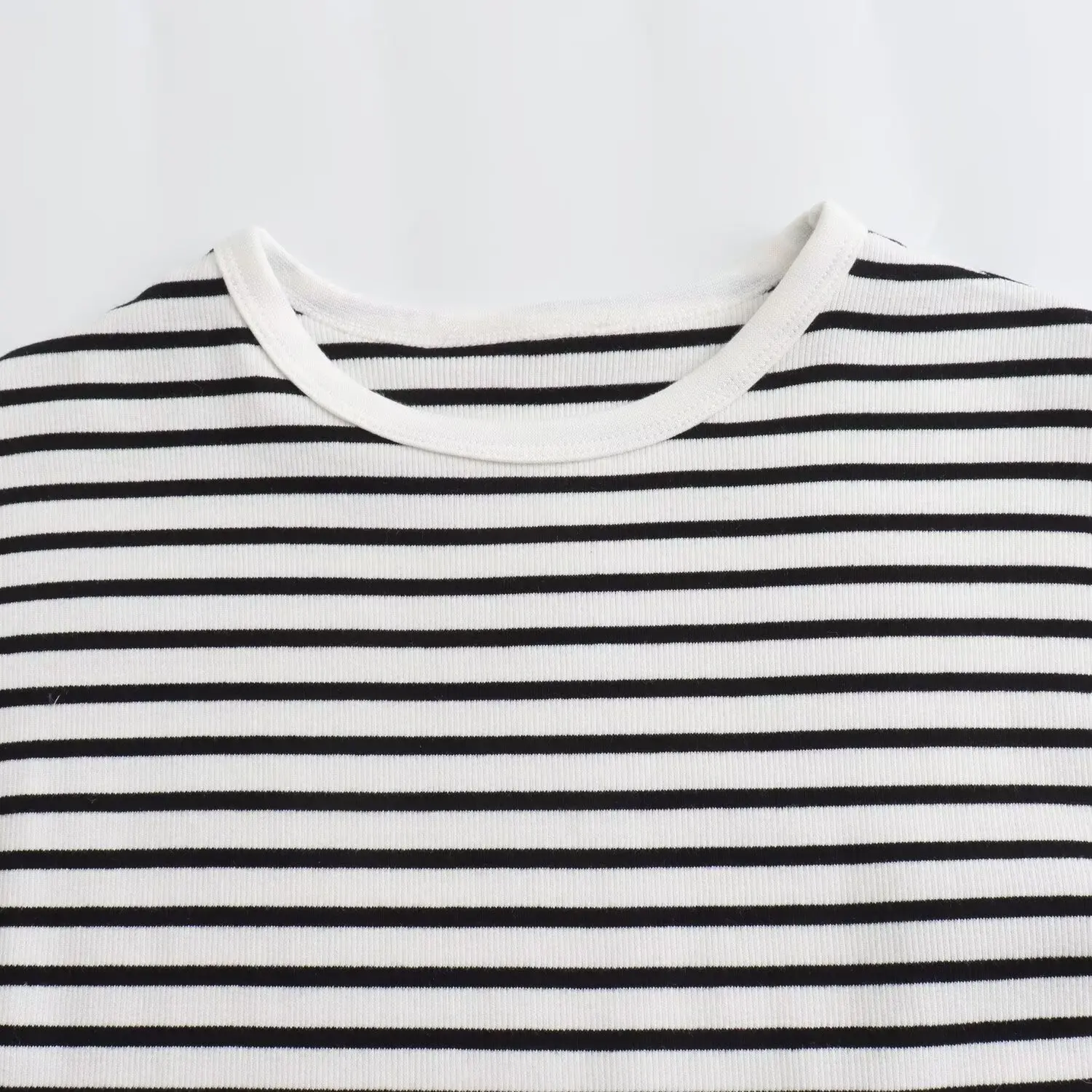 Maxdutti Fashion Girls Basic Sexy Bodysuits Knitted Rib Tank Tops Vintage Striped Bodysuits Women Summer T-shirts Women