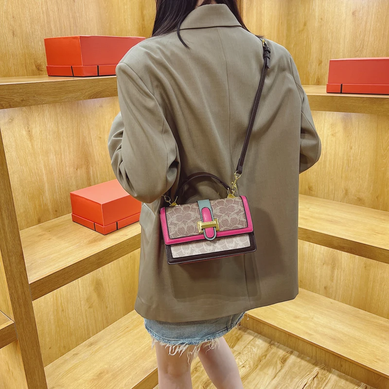 

Women's Elegant Luxury Leather Shoulder Bag Designer Classic Handbag Fashion Crossbody Tote For Modern Look