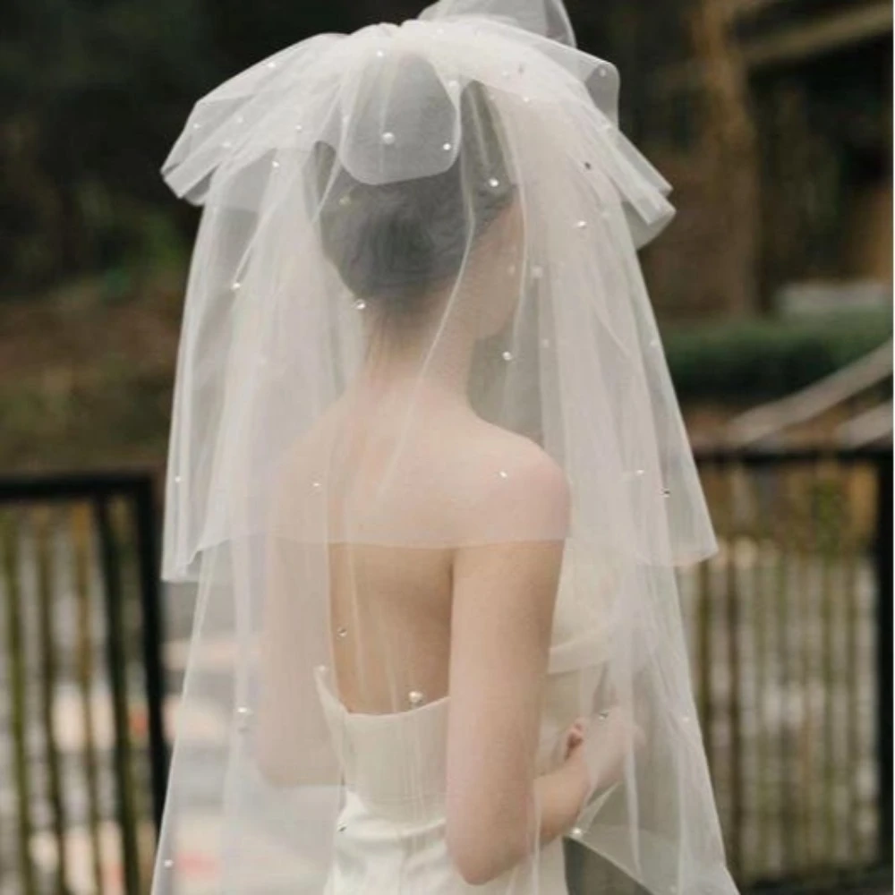 

Wedding Veil with Comb Elegant Satin Bowknot Beautiful Bridal Veils Soft Tulle Shoulder Length