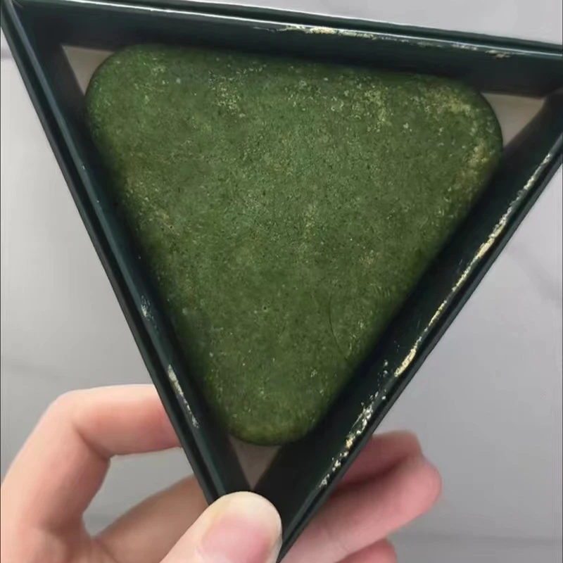 

SEVEN GREEN Natural Usman Grass Shampoo Bar,Effectively Cleansing Scalp Strengthening Hair Roots Reducing Hair Loss Plant Soap