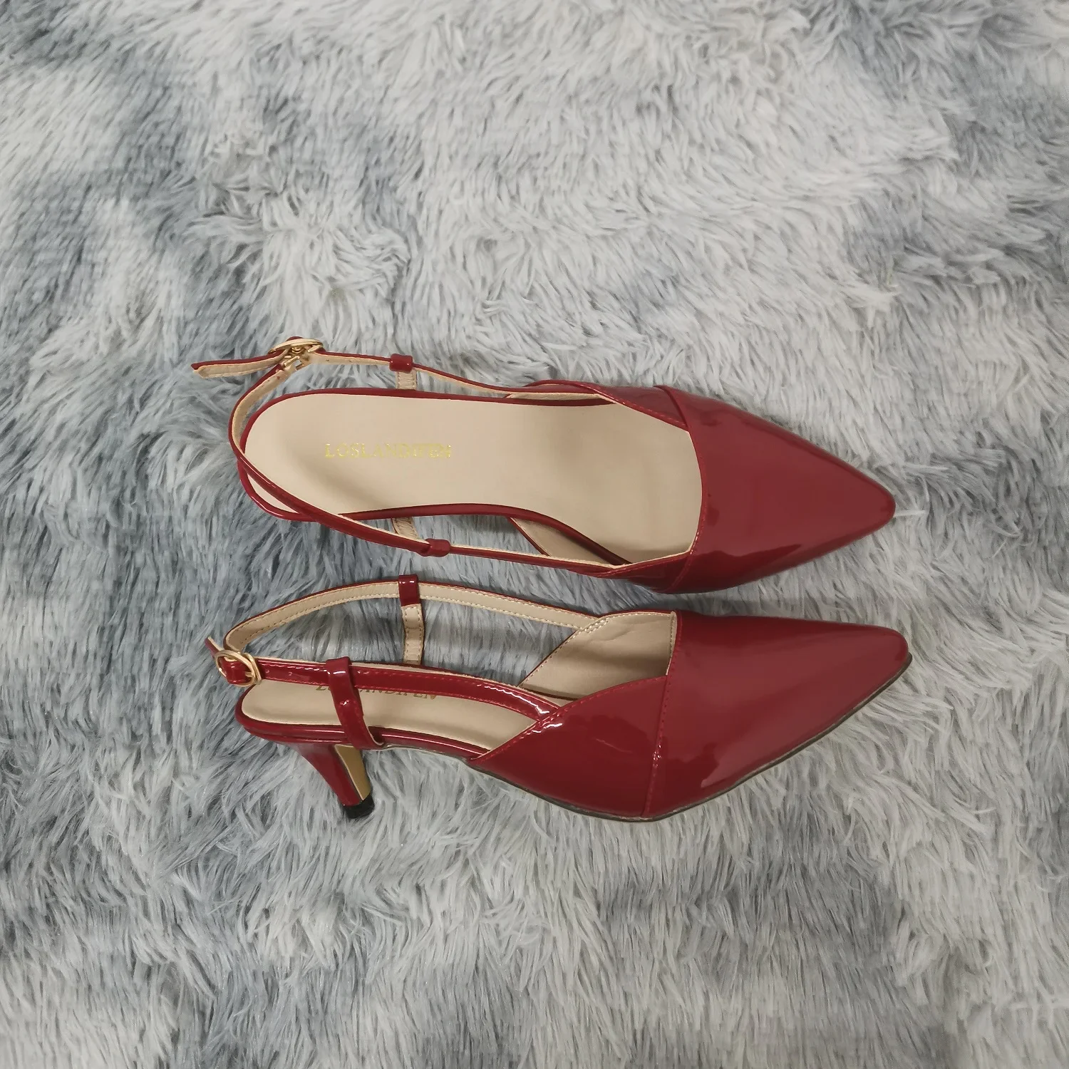 wine red