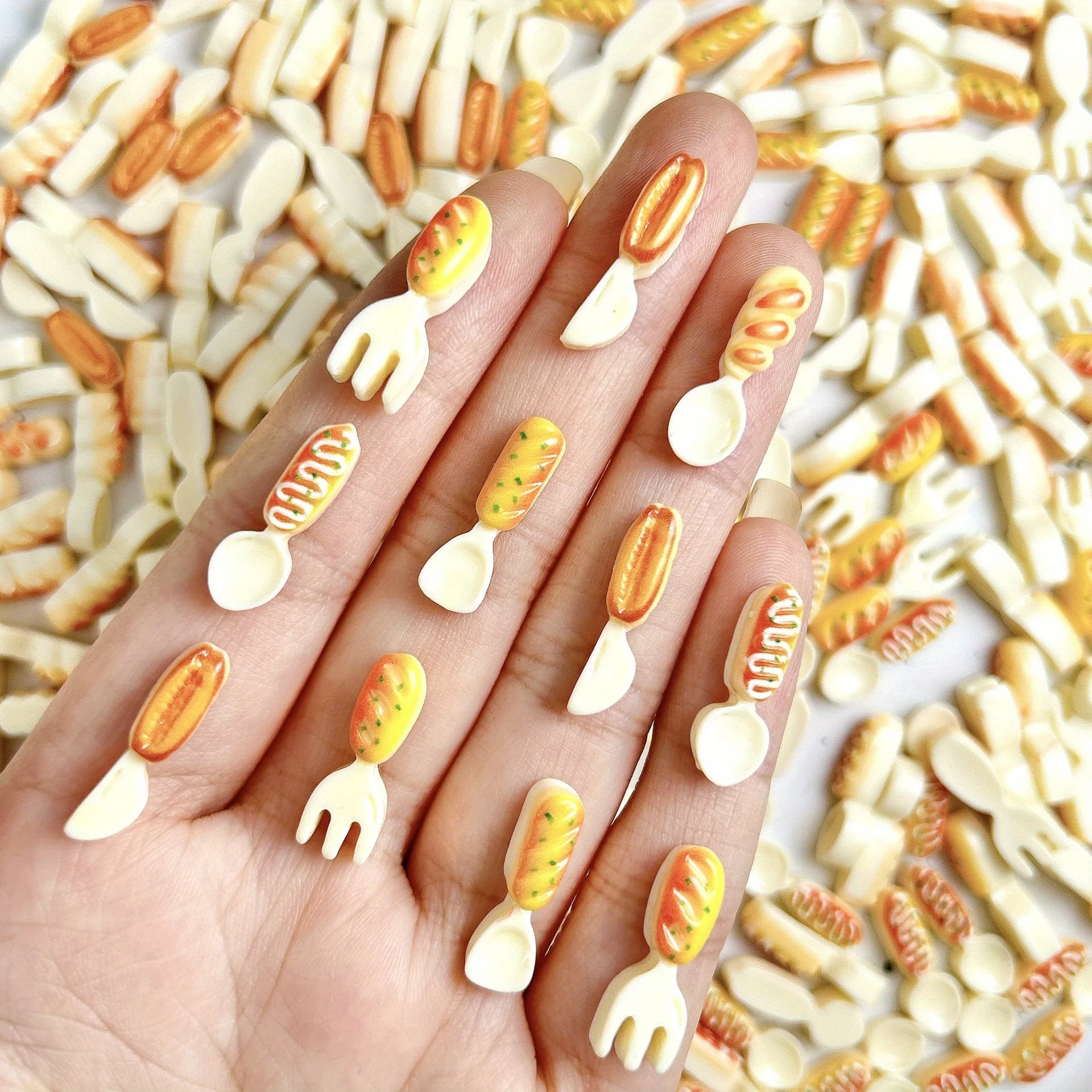 

50 шт., мини-игрушка для еды, вилка, ложка, палочки для еды, аксессуары из смолы, чехол для мобильного телефона, материал для головы, аксессуар «сделай сам»