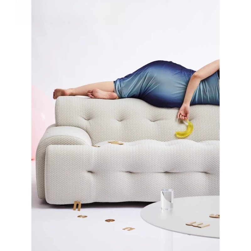 أريكة منزلية سوداء بسيطة مصنوعة من قماش غرفة المعيشة الإيطالي البسيط #1