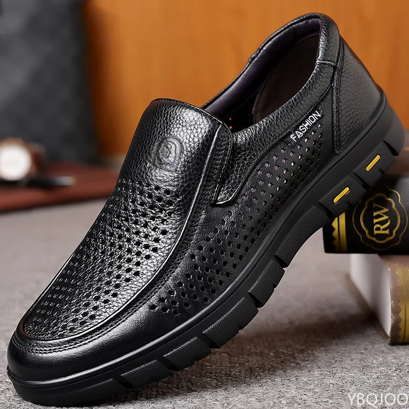 أحذية رجالية كاجوال مريحة وناعمة لربيع وخريف جديدة عصرية متعددة الاستخدامات أحذية رجالية بسيطة ذات فم ضحل