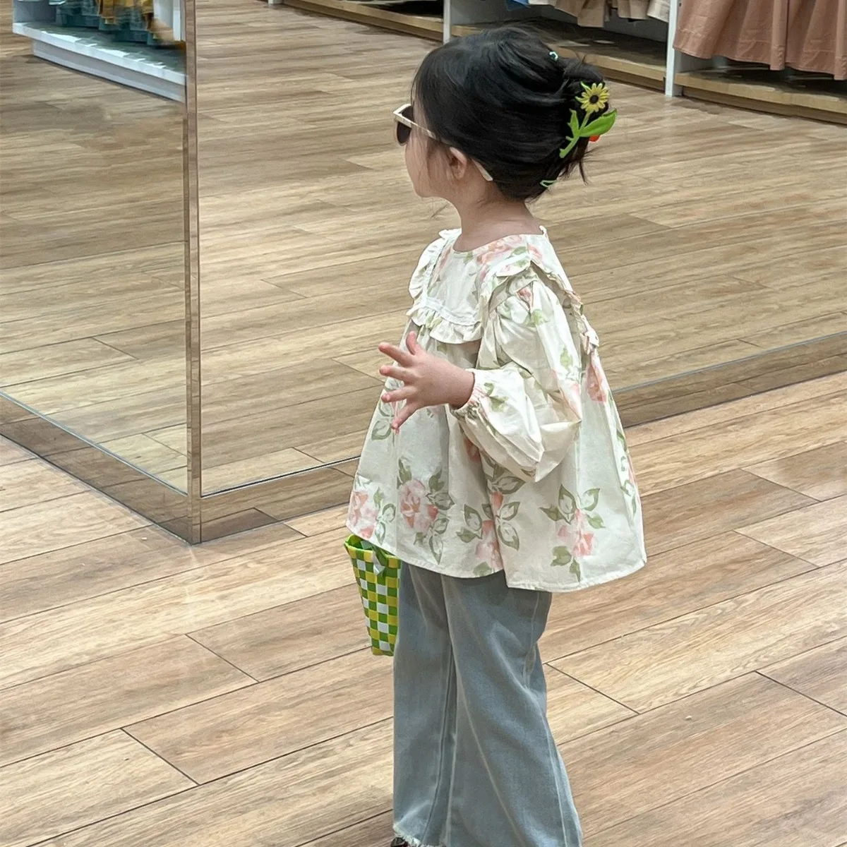 Korean Version of Girls' Spring and Autumn Square Lace Doll Collar Long-sleeved Shirt Fringed Jeans Two-piece Set