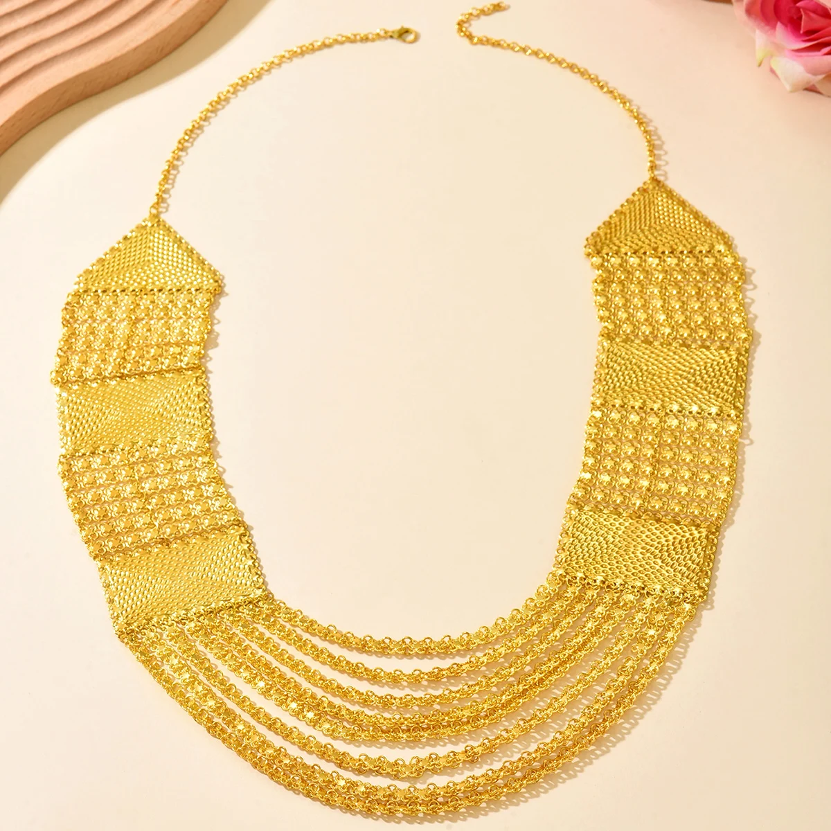 

Retro Palace Style Wide Mesh Waist Belt, Lightweight Dense Tassels Design Fashion Jewelry for Ladies Formal Events