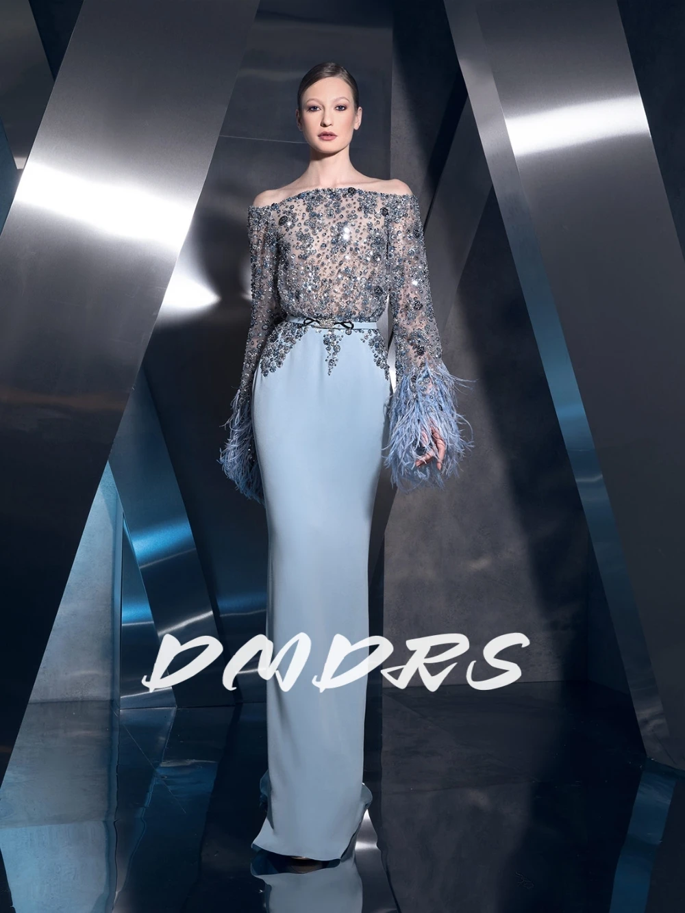

Chic Off-the-shoulder Glamorous Beads Evening Dress Elegant Straight Feathers Cocktail Gown With Belt Customized For Women