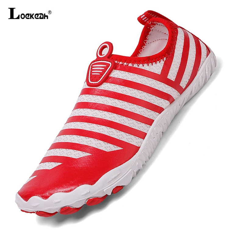 

Quick Dry Beach Water Shoes Unisex Slip-on Breathable Aqua Sneakers Lightweight Non-slip Wading Shoes for Beach Walking Surfing