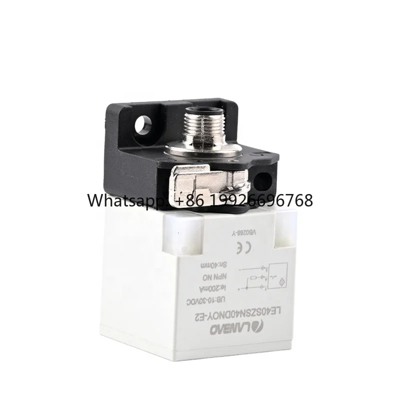 LE40SZ IP67 15mm 20mm Flush/Non-Flush 8.2V DC NAMUR Output Inductive Proximity Sensor with 2m PVC Cable/M12 Connector
