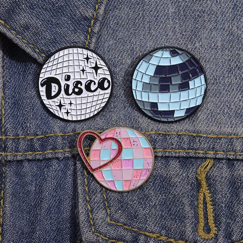 Personality stage round light style brooch Creative DISCO round ball Metal badge Accessory pins wholesale gift to friends