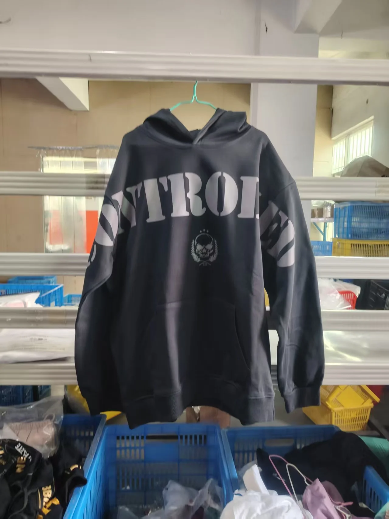 Thumbnail 3 - #29 Mens Zip Up Hoodies Comparison Guide