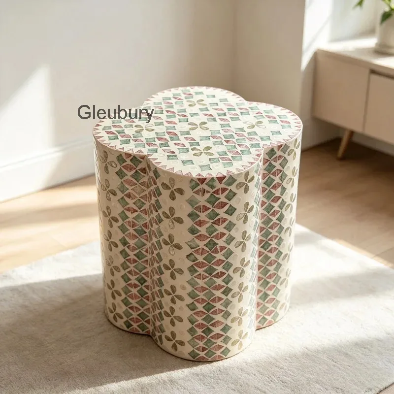 Clover‑Shaped Mother‑of‑Pearl Mosaic Side Stool, Handmade Inlay Accent End Table, Decorative Pedestal Stand for Living Room