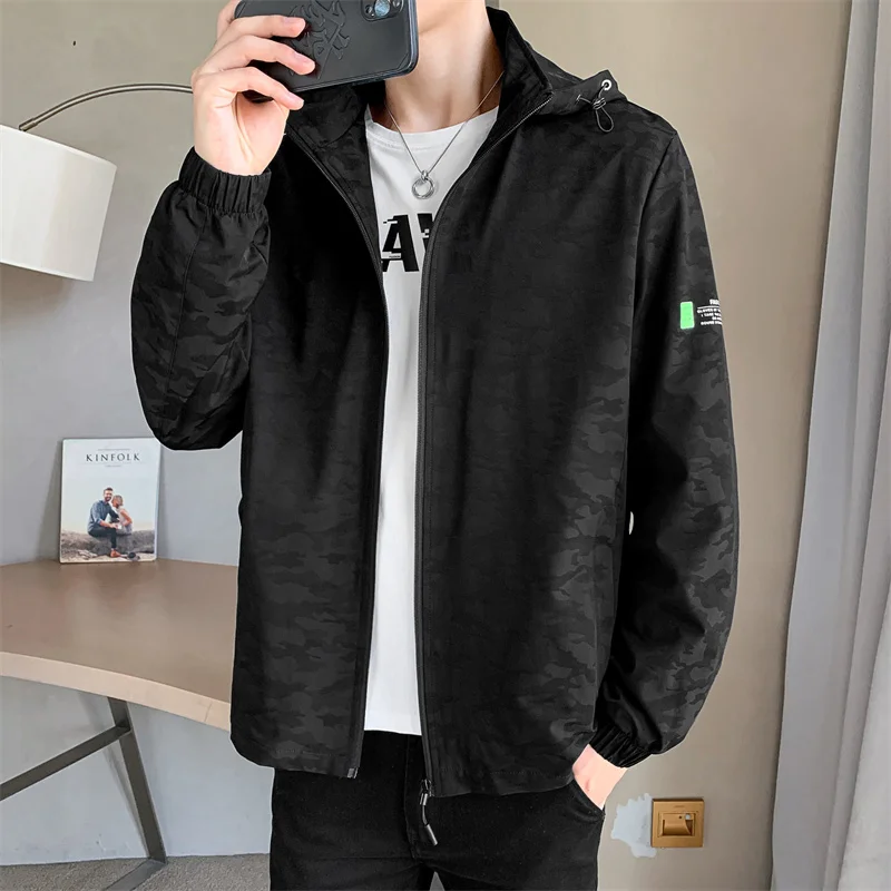 

Four Season Camouflage Waterproof Jackets Casual Man Windbreaker Outdoor Hoodied Baseball Jacket Thin Sport WindProof Coats Men