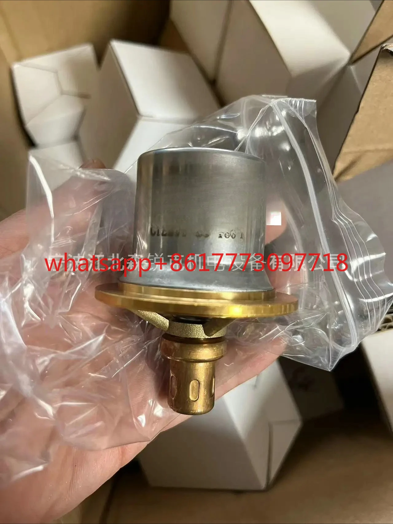 

Клапан регулирования температуры воздушного компрессора CT2200-16, сердцевина клапана регулирования температуры CT2200-51/CT1210-04/CT2200-49