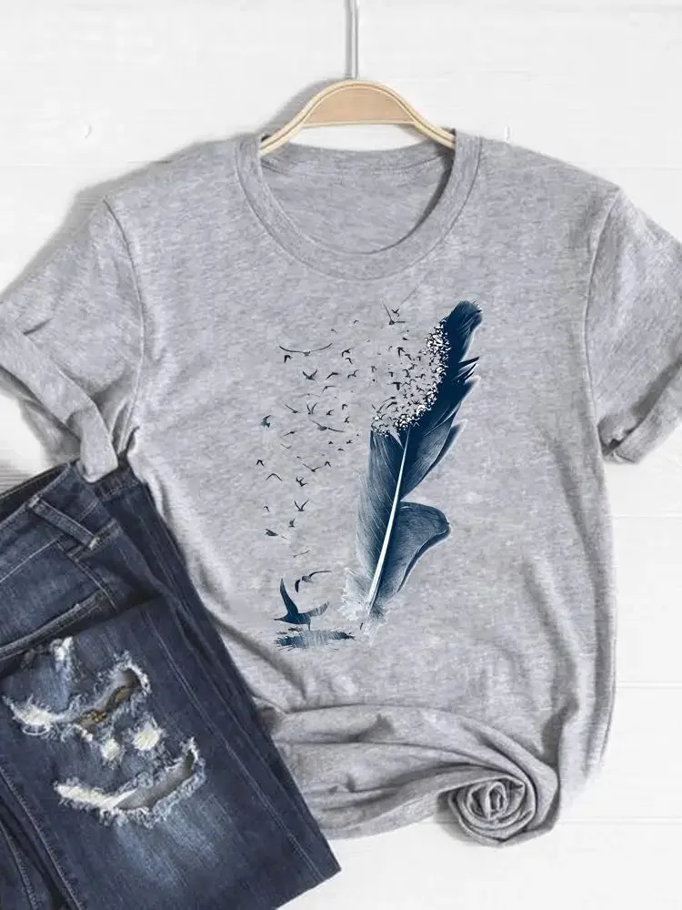 Feder Aquarell Schöne Druck T Shirt Kurzarm Sommer Top Mode Kleidung Frauen Kleidung Grau Basic Tee Grafik T-shirt