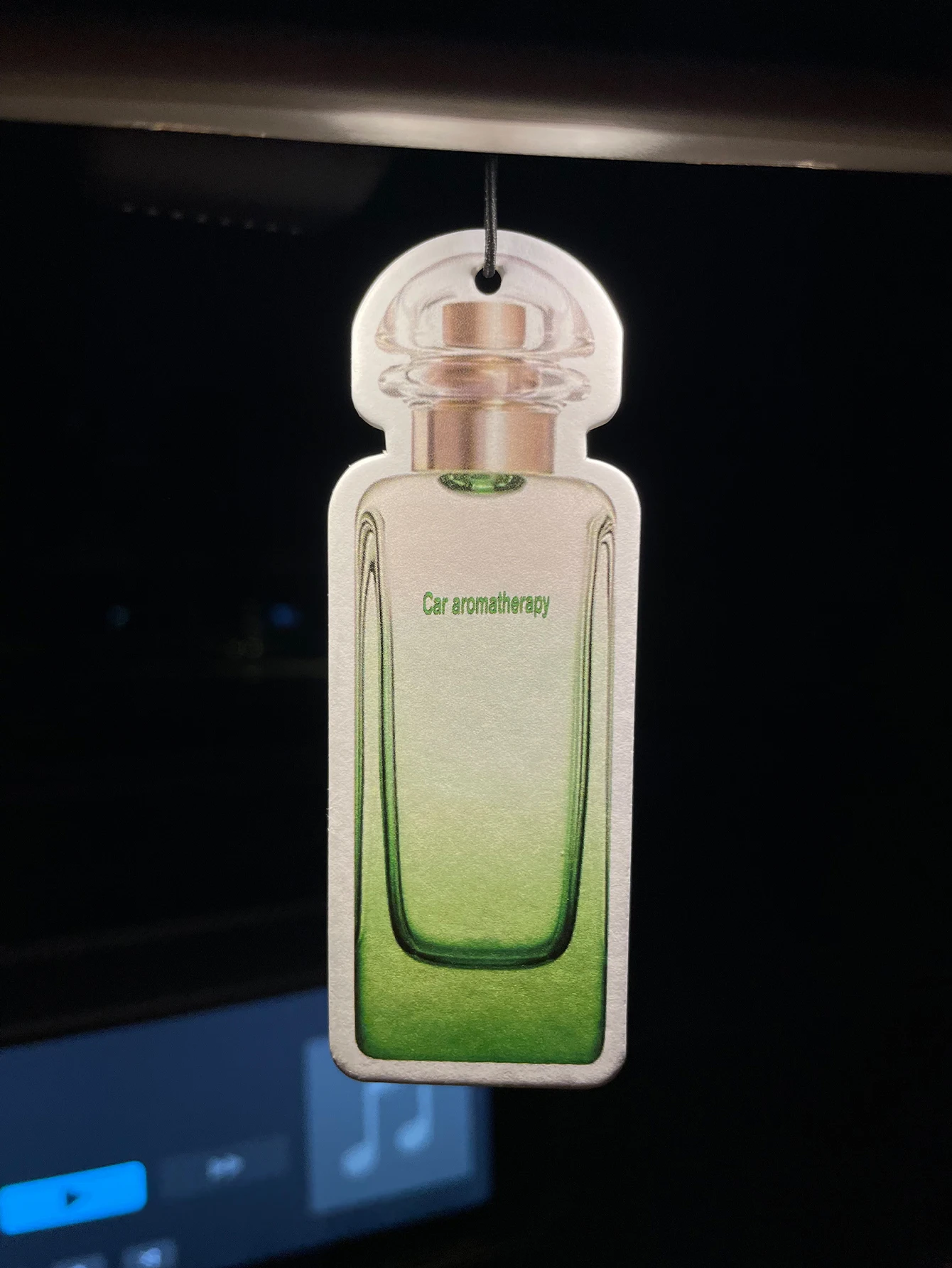 Deodorante per Auto a Forma di - Perfume La Fragrance recensione e prezzo