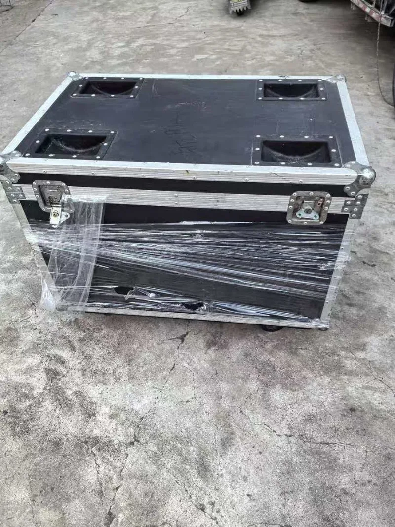 

High-quality Stage Light Flight Case - Customizable Equipment Case with Small Compartments for Cable & Accessory Storage