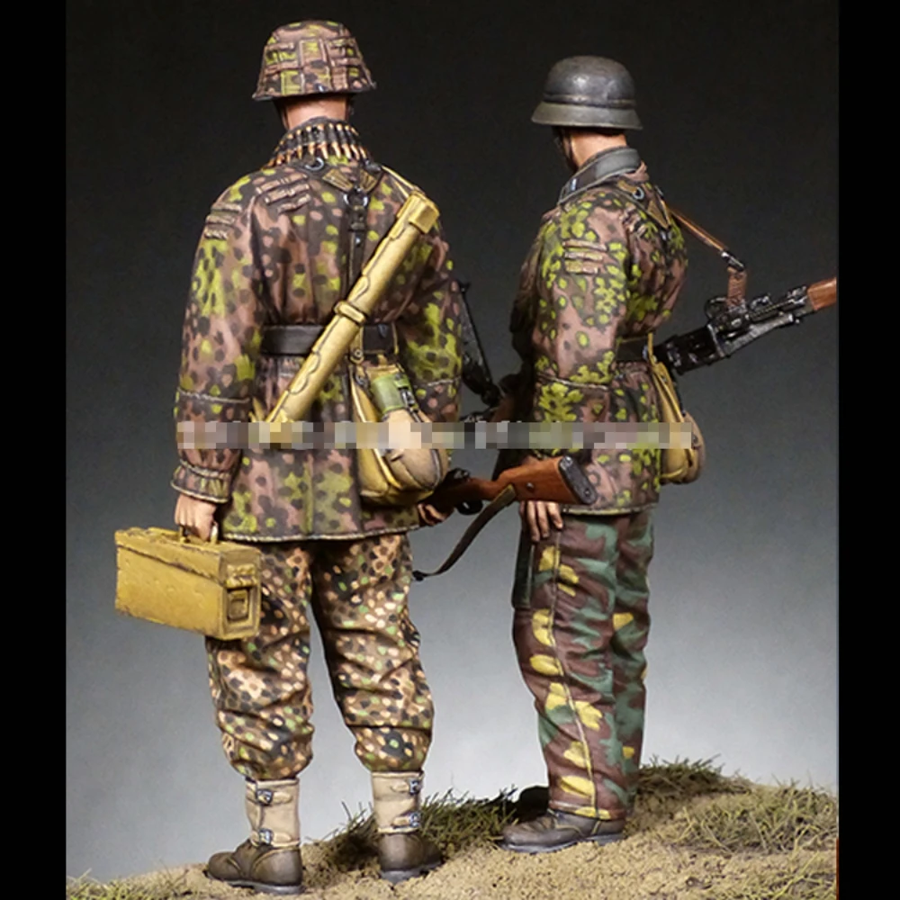 1/35 Resin figure unpainted model Kit, military subject matter, German soldier, unassembled and unpainted GK, 776R