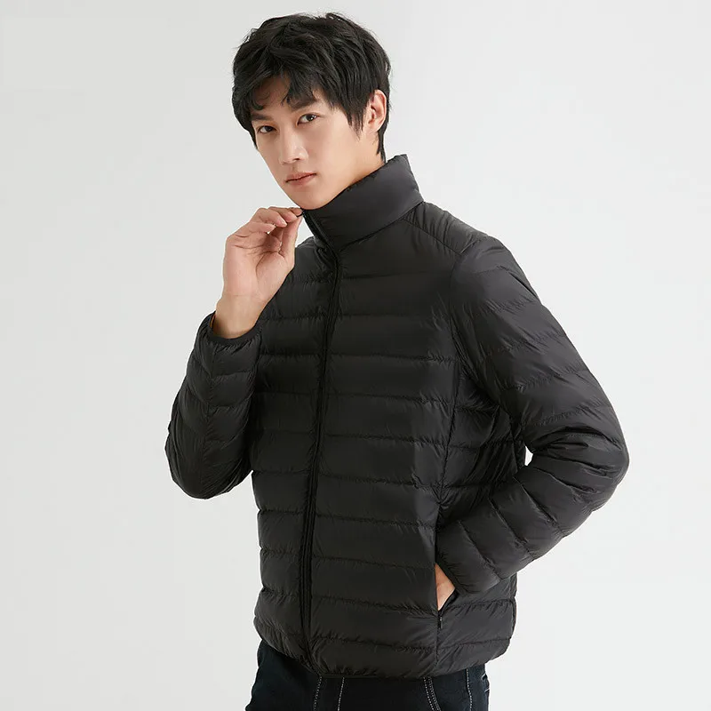 Chaqueta de plumón de pato para hombre, chaqueta ligera y fina con cuello levantado, corta y que combina con todo, color blanco y negro, novedad de 2023