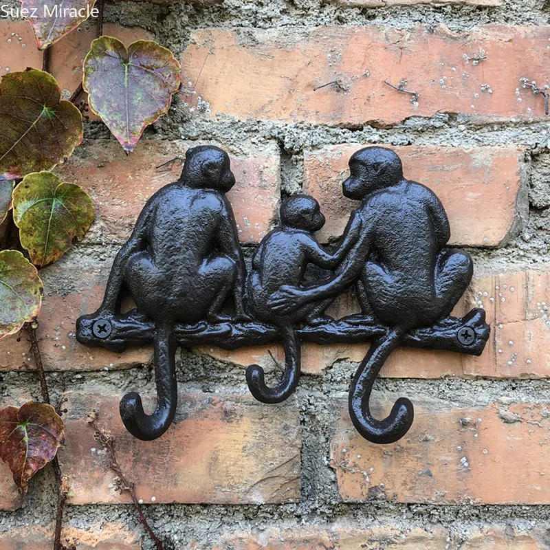 Monkey Family Wall Hook Plaque - Ideal for Home, Garden, & Outdoor Hanging Decoration