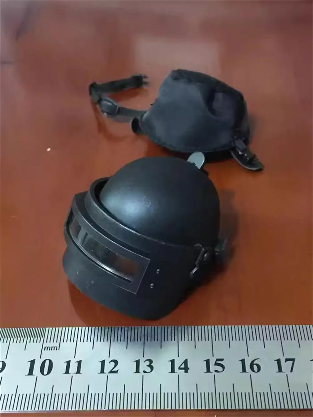 1/6th FLAGSET FS 73012 Game Elements Winner Winner to be Chicken PUBG Helmet Mini Toys Model PVC Material For 12