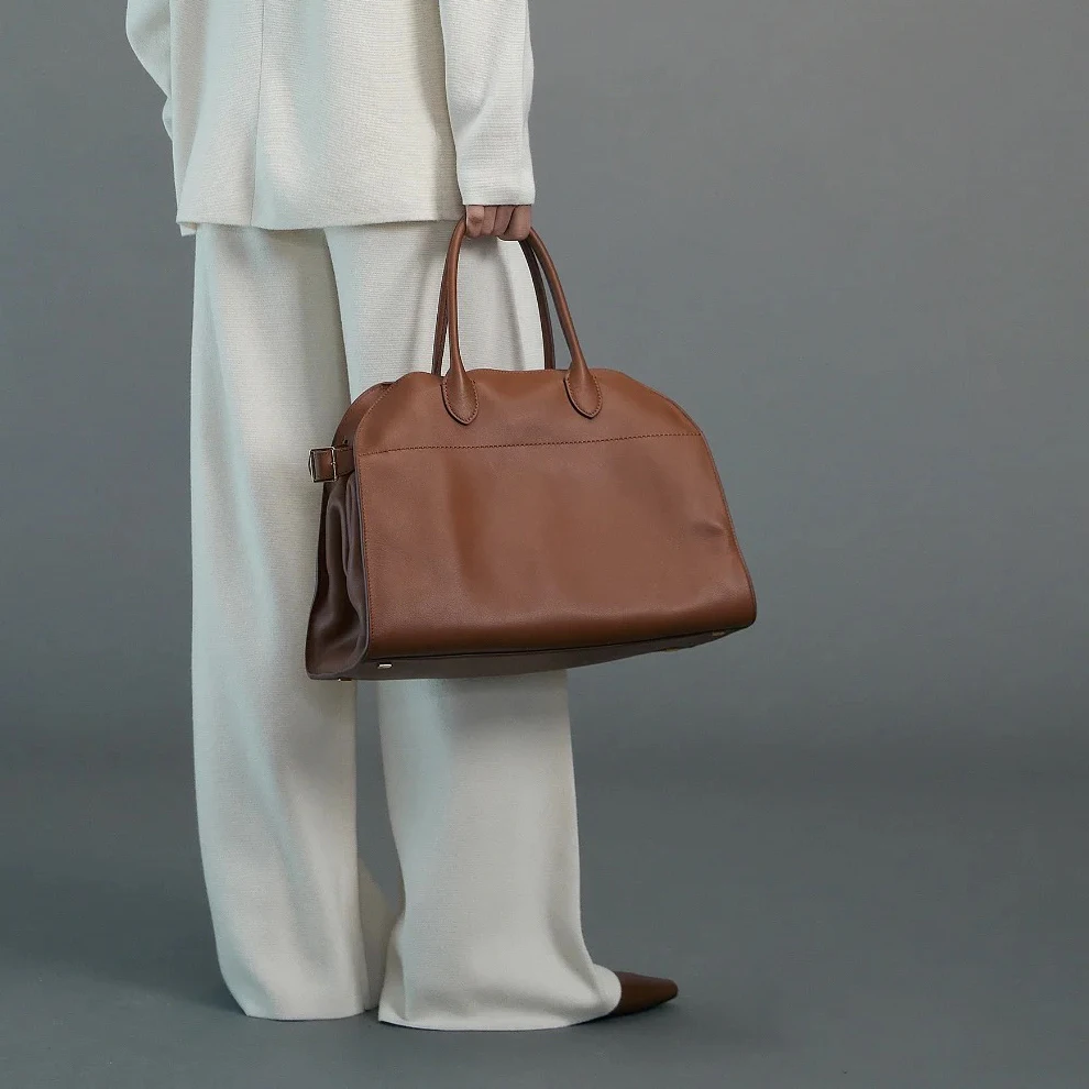 حقيبة يد كبيرة الحجم من الجلد الطبيعي 2025 تصميم فاخر Mar1215 سعة كبيرة حقيبة يد نسائية عصرية من جلد البقر البلوري