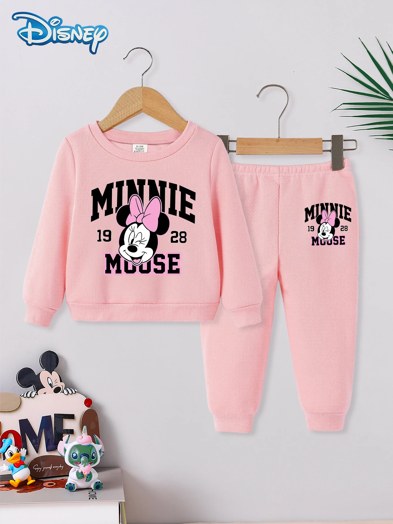 

[Disney Genuine] Minnie Girls' Sweet Pink Long-Sleeve Two-Piece Set, Matching Top and Bottom with Letter Print, Round Neck, Comfortable and Skin-Friendly, Baby's Daily Casual Cute Style Children's Clothing