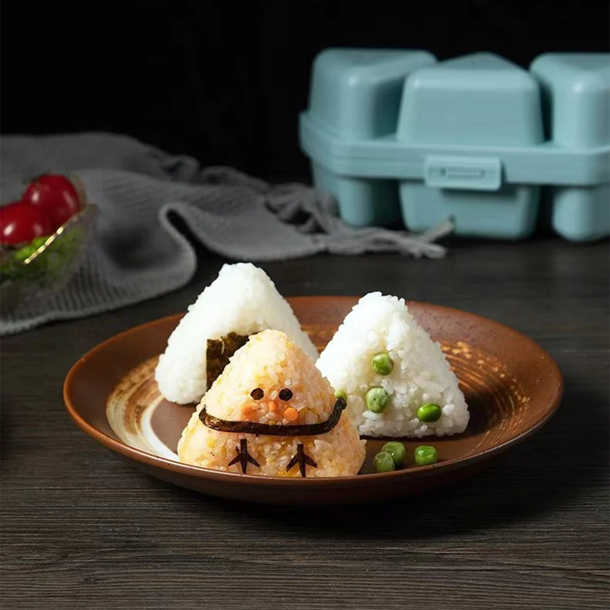 Creative Sushi Mold Press Triangle Rice Ball Makers Reusable Triangle Onigiris Mould Bento Diy Accessories Making Kits